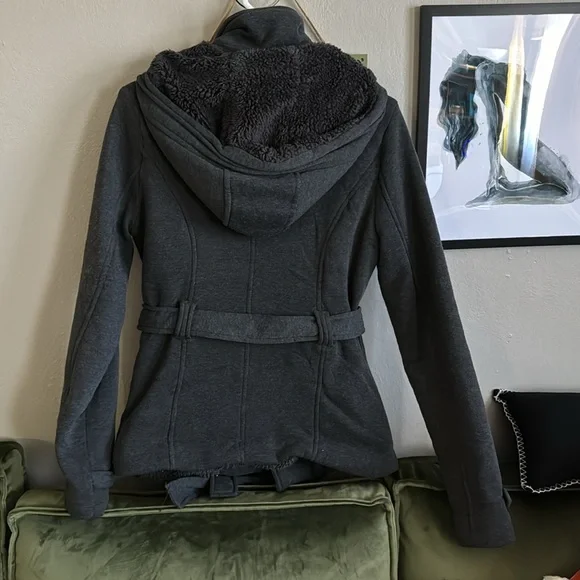 Rue21 Sherpa-Lined and Hooded Jacket - Size Large Dark Gray - Picture 3 of 5